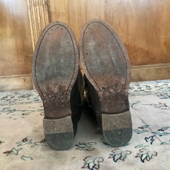 Frye Cara Tall Boots - size 7.5 - Picture 5 of 7